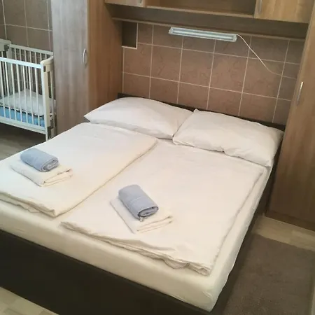 Apartmani Jozinovic Selce Exterior photo