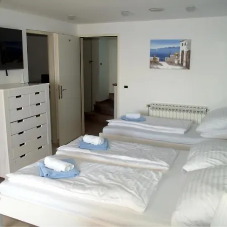 Apartmani Jozinovic Selce Exterior photo